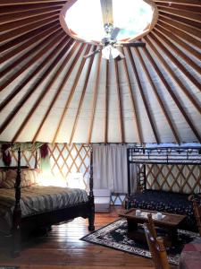 Superb Yurt Rental near George Washington National Forest in Luray, Virginia