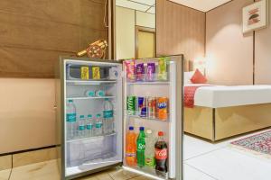 J Residency Near Nizamuddin Railway Station