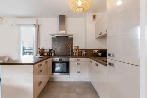 Bright apartment in Cannes for 6 people