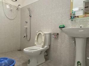 Wild Queens Udawalawe