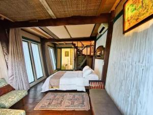 Family Cabin in Sanur, Bali - Perfect for 4 Guests