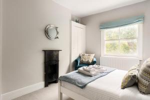 New! Modern 2BR Flat, 4 mins to Lambeth North