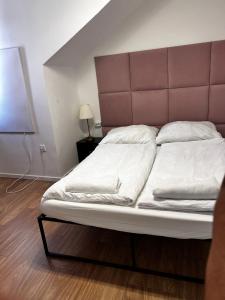 Sweet 2BR Apt, next to U6 Station am Schöpfwerk