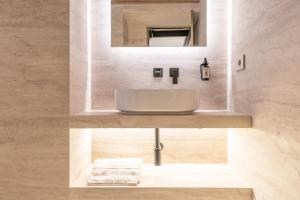 Secret Home - San Babila Lux & Modern Suite