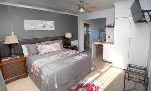 VillaVin at 26 Richardson