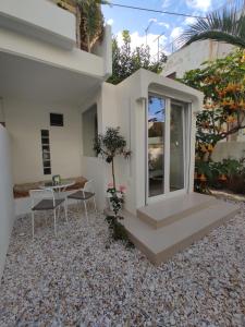 Viktorias Garden Pavilion