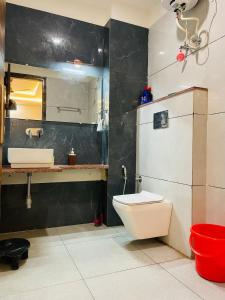 Luxury 2bhk White lotus apartment by Madanan