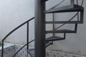 Industrial House in Mendoza with Jacuzzi