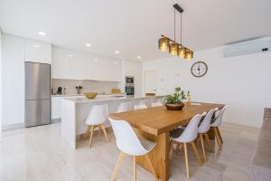 Axess Villa with panoramic ocean view