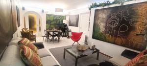 Spanish Steps Cozy luxury room