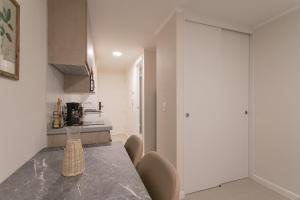 Relax and Enjoy the Best of Stgo Centro