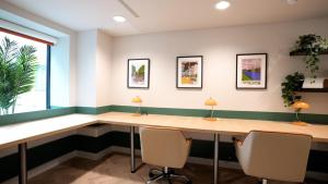 For Students Only - St Marks Court in Leeds