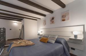 La Corte Milanese - Bocconi, Navigli & Duomo