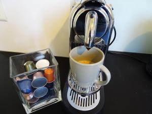 "Les Citronniers" by EnjoyNice, central, beach at 5 min, airco