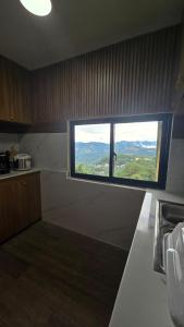 Stylish 3-Bedroom Penthouse at Baguio Townhouse