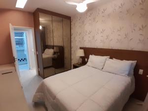 Apartamento moderno e aconchegante ao lado da Fac Medicina UFF, Centro de Niterói e Rio de Janeiro