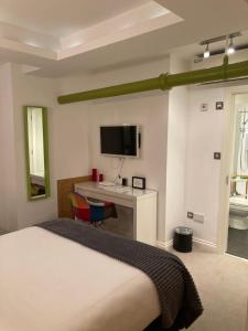 NELL GWYNN HOUSE - Hotel Style POD Room 61