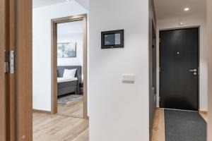 Sea View Family Apt in Kalaranna District with Balcony and Free Parking