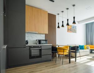 Новая стильная квартира у метро Арагвели