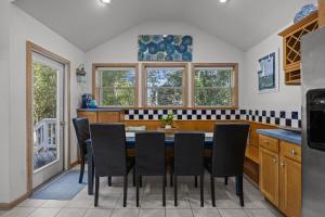 New Listing Beach Access Pools & Family Fun