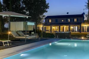 Villa Elettra 12&2 by Marche Holiday Villas