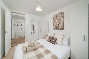 Holloway Road - Islington Close to Central London