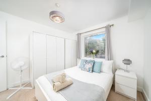 Holloway Road - Islington Close to Central London