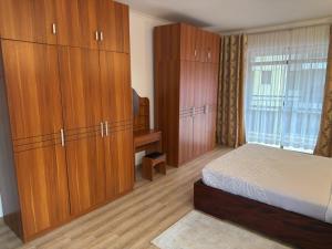 FAME cosy 3 bedroom furnished apartment