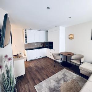 Studio 9 Żeromskiego