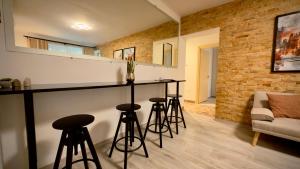 The Easy Stay - Spacious 2BR Apartment