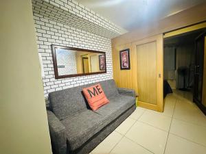 Simple Pasay Getaway - Entire Apartment for Rent