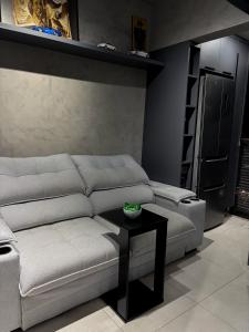 Studio moderno, 230m do Metrô, Gamer & Home Office
