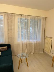 Studio Neuilly sur Seine bois