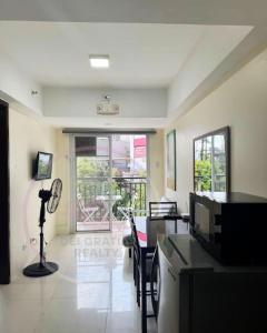 Burnham Hill 504 Baguio Condo by Dei Gratia