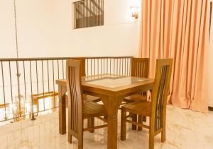 B N S D Villa
