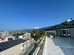 Casa ROMÁNtica NEW modern 1-bedroom with ocean views