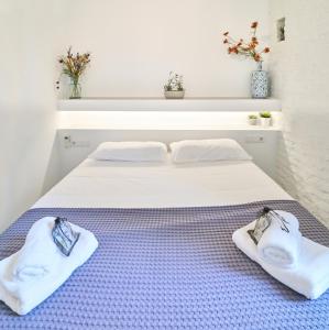 Splendid houses in Valencia