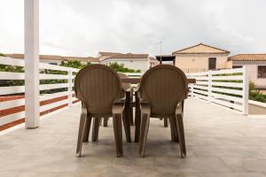 Terraced villa with sea view, parking, Wi-Fi, and AC for 4