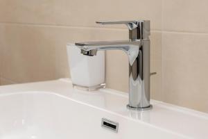 Terraced villa with sea view, parking, Wi-Fi, and AC for 4