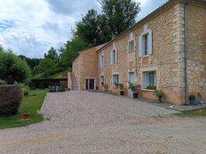 Aux vieux fours 4 chambres 2 salle deau