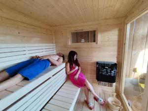 Uelis-Stöckli-Gästezimmer auf Bauernhof mit Billiard und Alpakatrekking