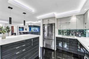 Modern Condo with Private Primary Suite