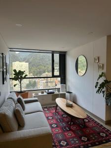Apartamento en centro de Bogotá con vista a Los Andes