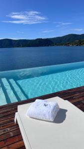 Quinta Avanti Villa-Coatepeque Lake-14 guest