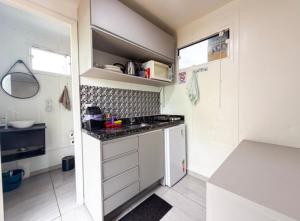 Studio Contêiner 01 - 50m da praia do Campeche