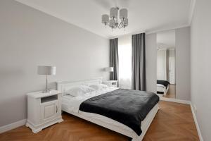 Pure Paradise - Luxury 4-Room Apartment in Riga