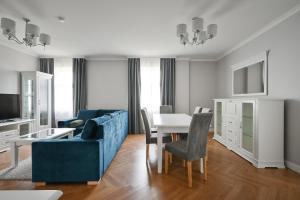 Pure Paradise - Luxury 4-Room Apartment in Riga