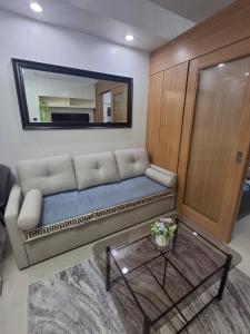 idyllic Apartment for Rent - Perfect for Short-Term Stay Front of Mall of Asia