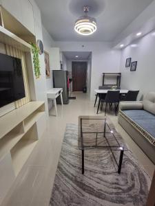 idyllic Apartment for Rent - Perfect for Short-Term Stay Front of Mall of Asia