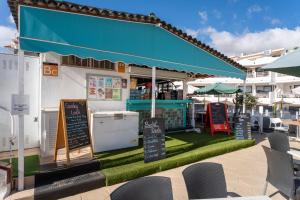 Nice holiday place with a large terrace